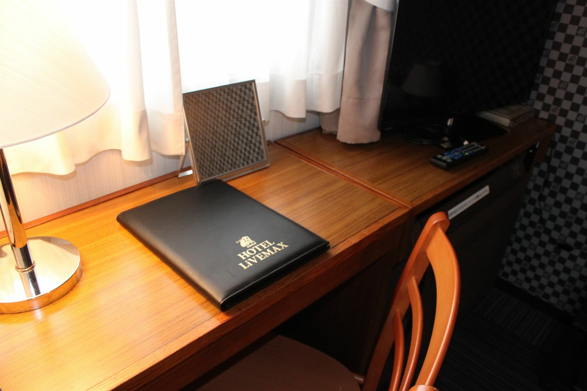 Hotel Livemax Budget Tokyo Hamura Ekimae Exteriér fotografie